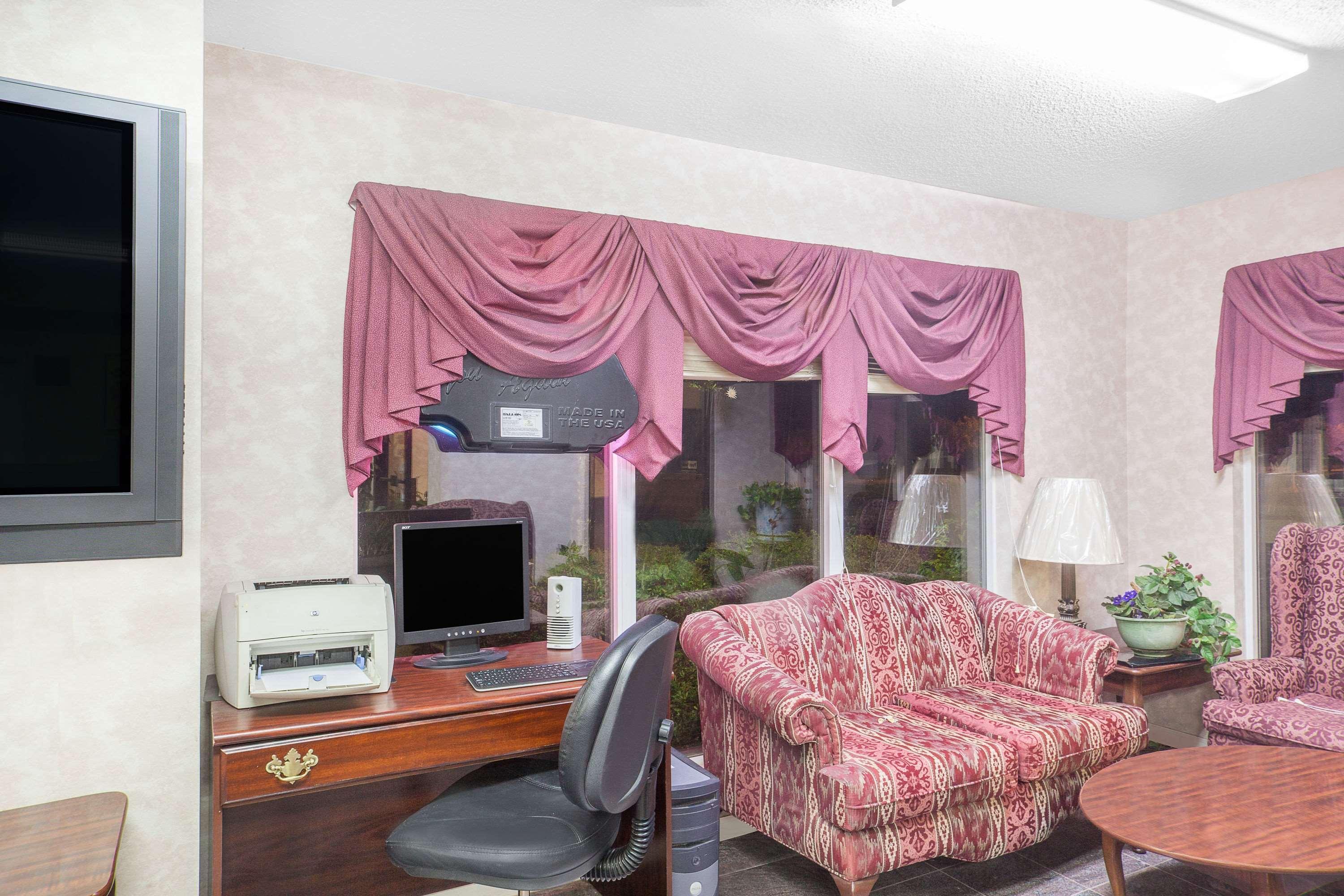Super 8 By Wyndham Decatur Priceville Ngoại thất bức ảnh